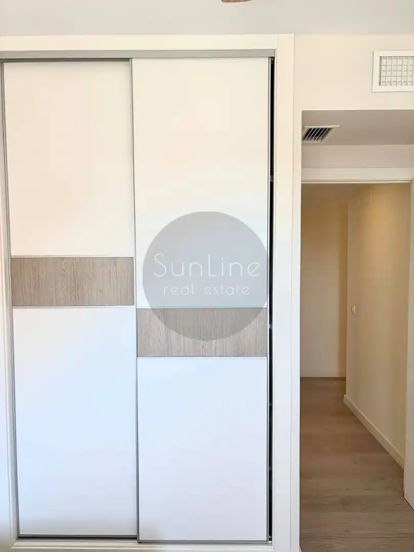 Piso en venta en Valencia con Aire acondicionado, Terraza y Trastero
