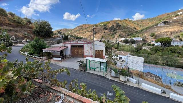 Local comercial en Venta en Avenida de Andalucía, 10, Árchez, Spain, -1 en Árchez