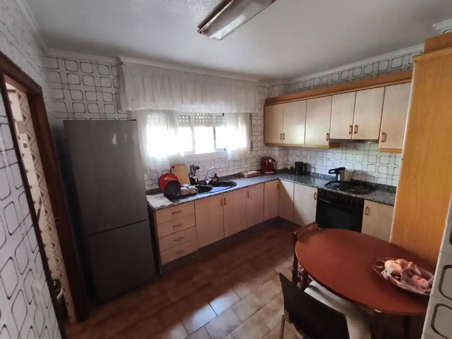 Cocina de Piso para compartir en Las Trescientas - San Francisco - Ciudad Vergel  