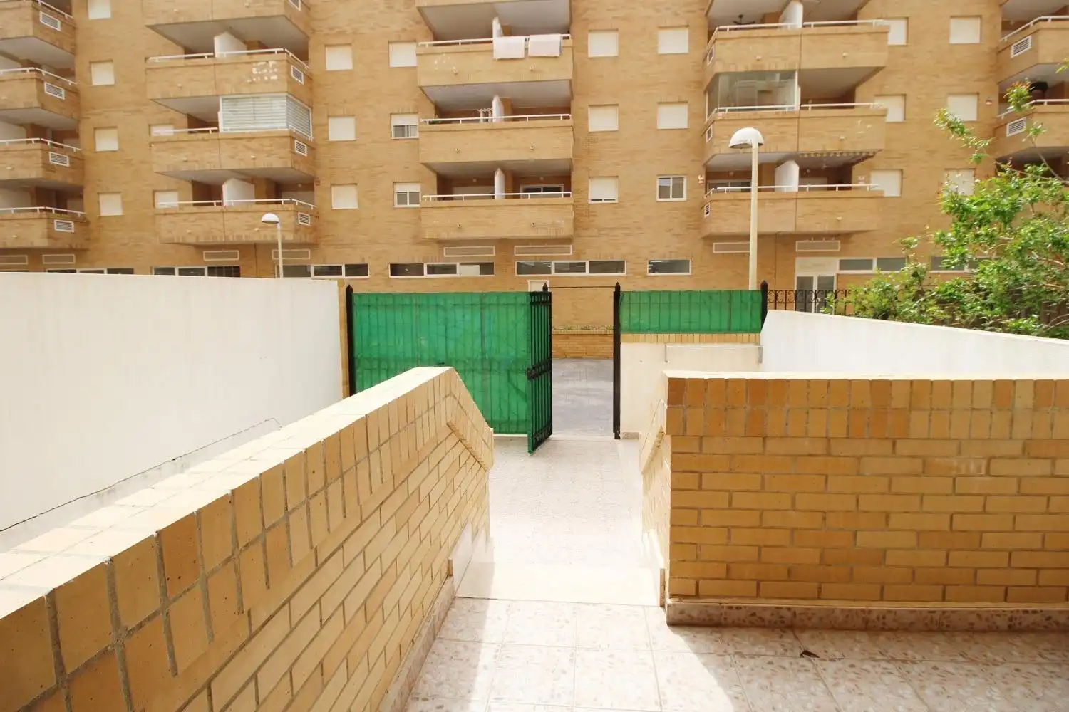 Vista exterior de Planta baixa en venda en Oropesa del Mar / Orpesa amb Aire condicionat, Terrassa i Traster