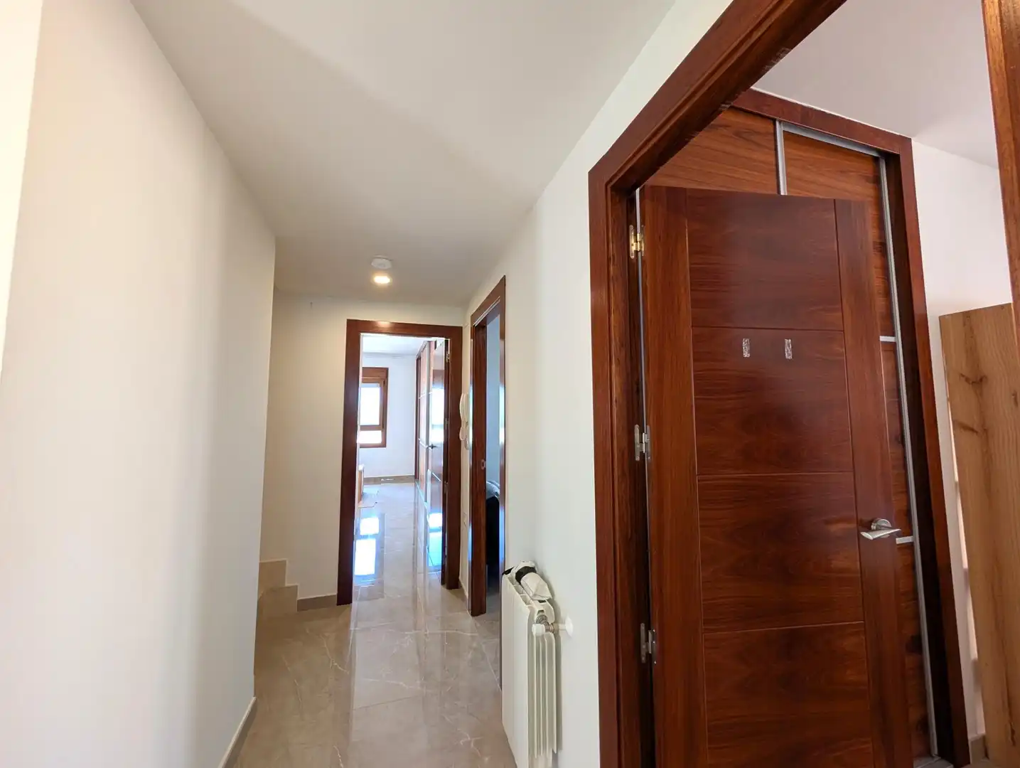 Casa adosada en venta en Calle RIU SEGURA, Castalla