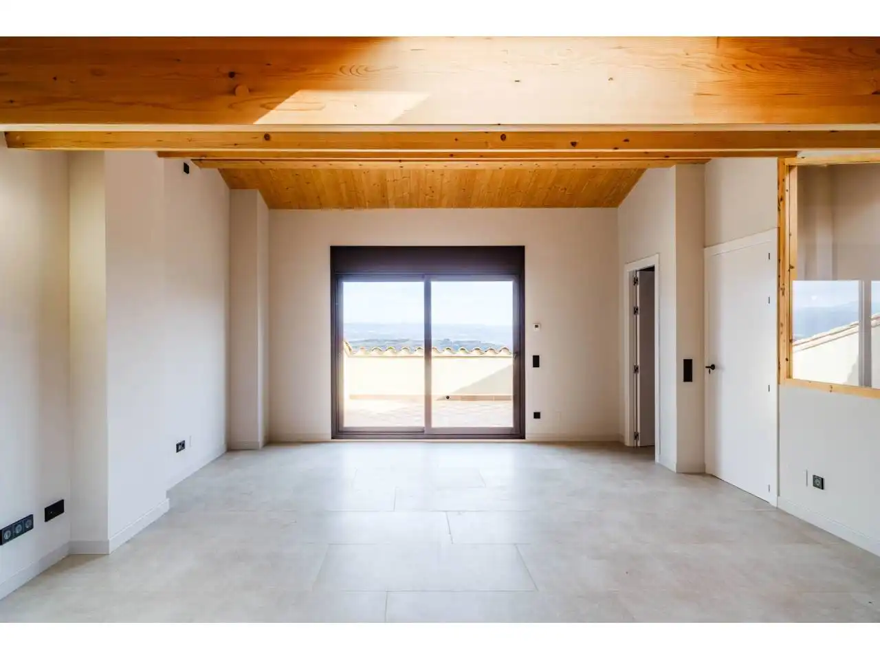 Houses for sale in Casserres  with Air Conditioner, Heating and Terrace