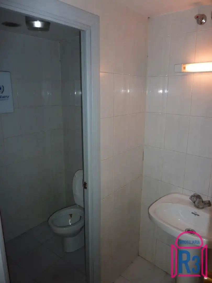 Local comercial en venda a San Claudio - La Chantría, imagen 10