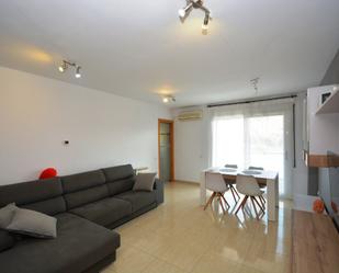 Sala d'estar de Dúplex en venda en La Pobla de Claramunt amb Terrassa i Balcó