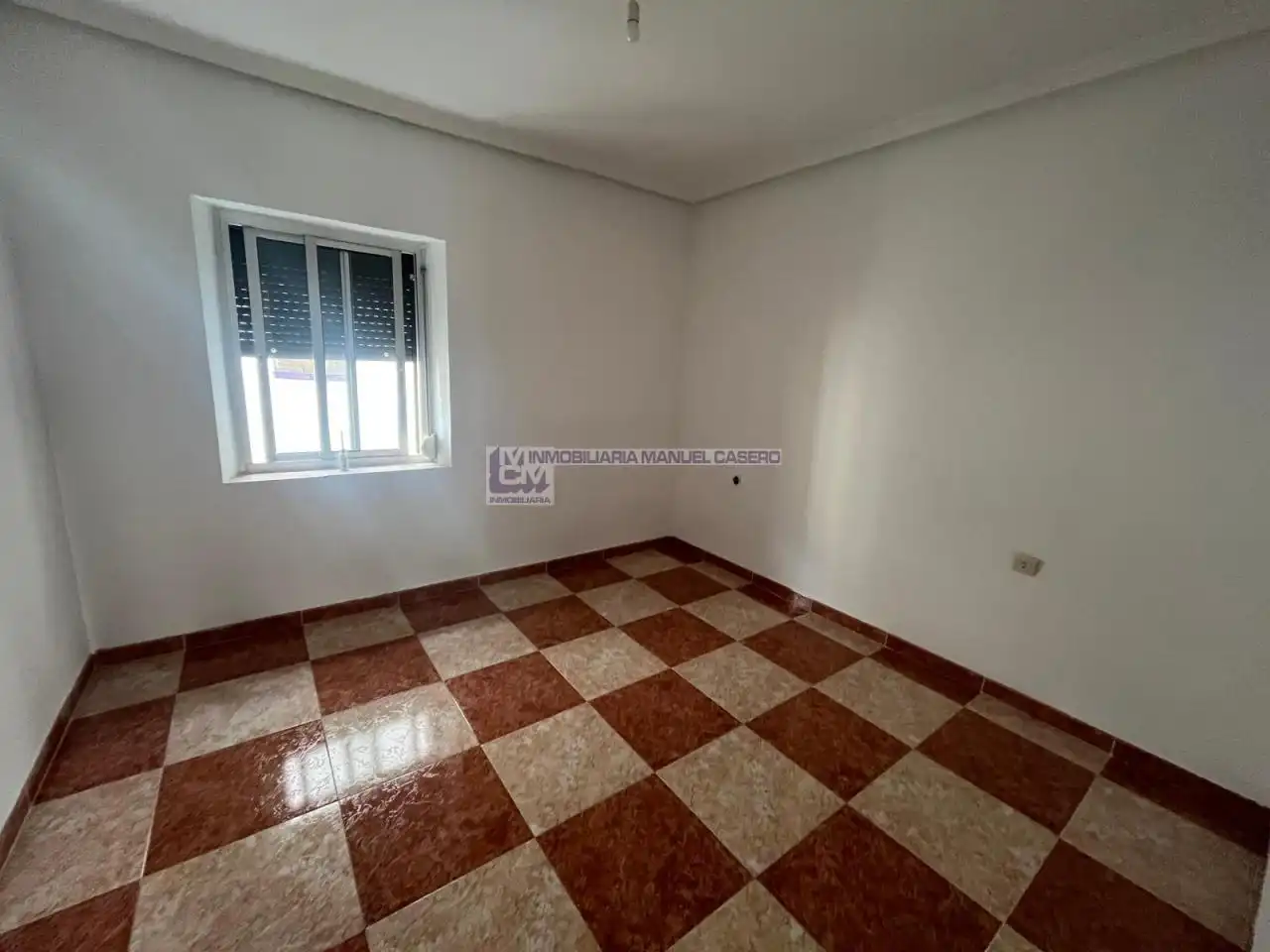 Bedroom of Flat for sale in Cáceres