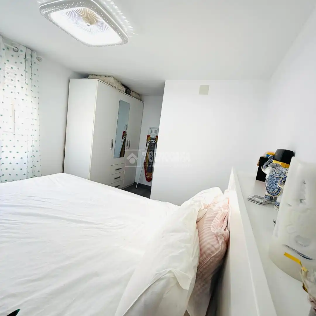 Habitación de Casa o chalet en venta en Colmenar de Oreja con Aire acondicionado, Calefacción y Jardín privado