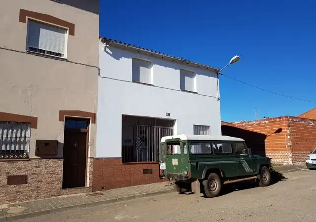 Pis en venda a Agudo