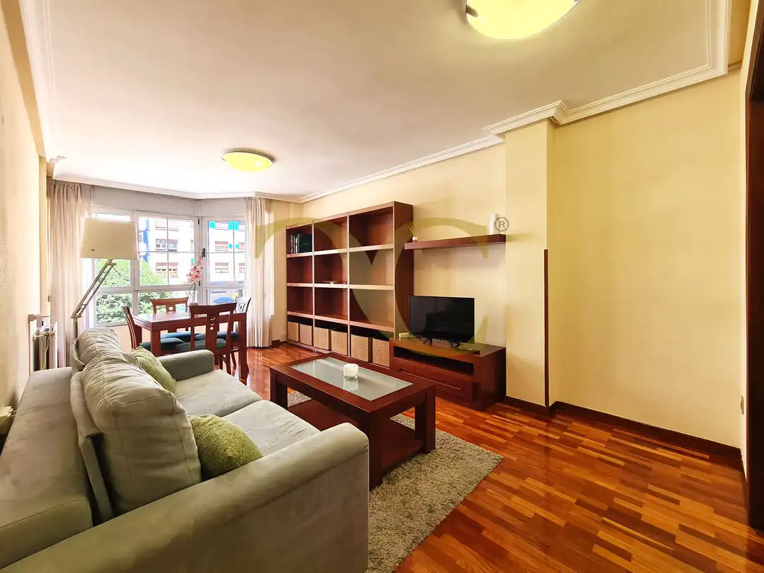 Living room of Apartments for sale in Oviedo   with Heating and Furnished