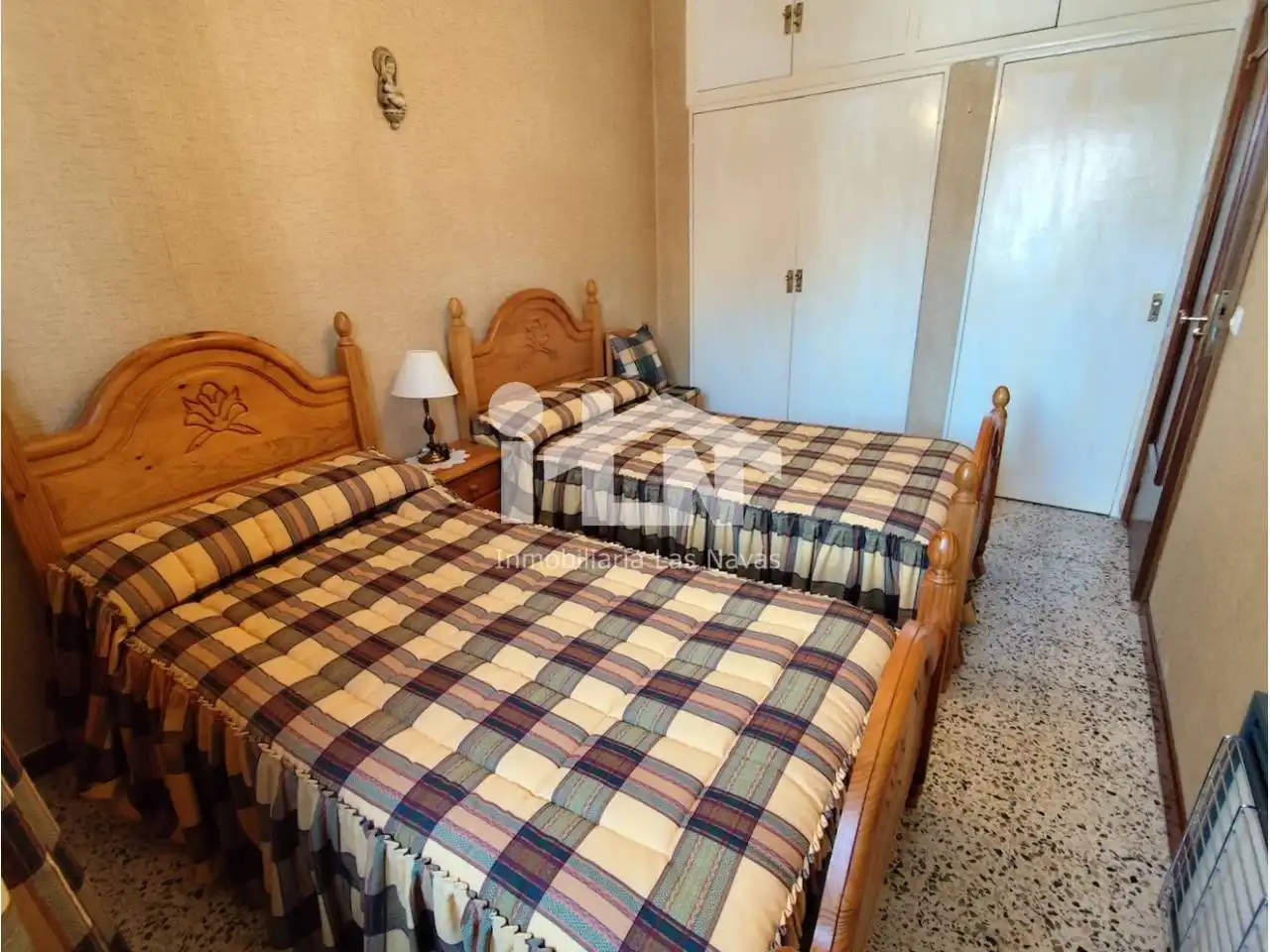 Habitación de Piso en venta en Las Navas del Marqués  con Calefacción, Terraza y Balcón