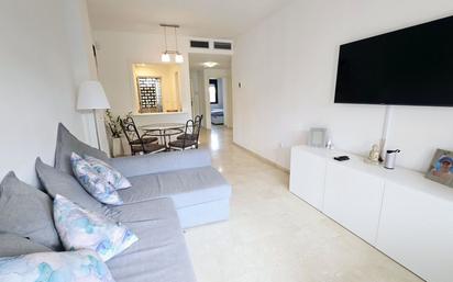 Sala d'estar de Planta baixa en venda en Mijas amb Aire condicionat, Calefacció i Terrassa