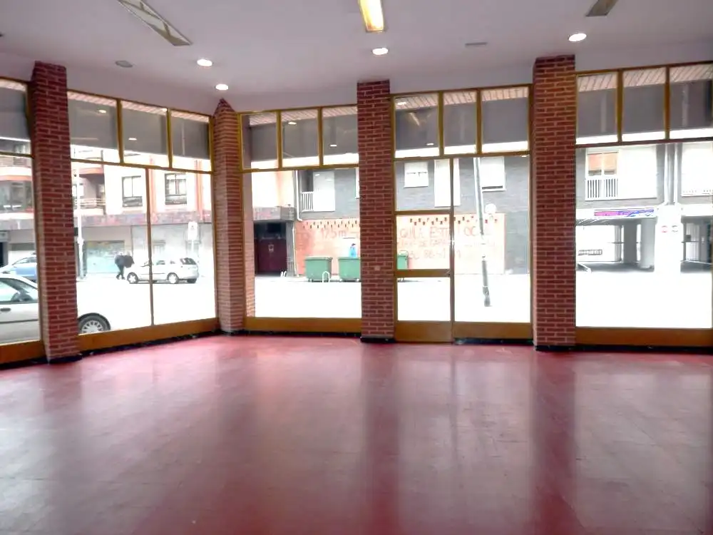 Local comercial en venda a Medina del Campo, imagen 3