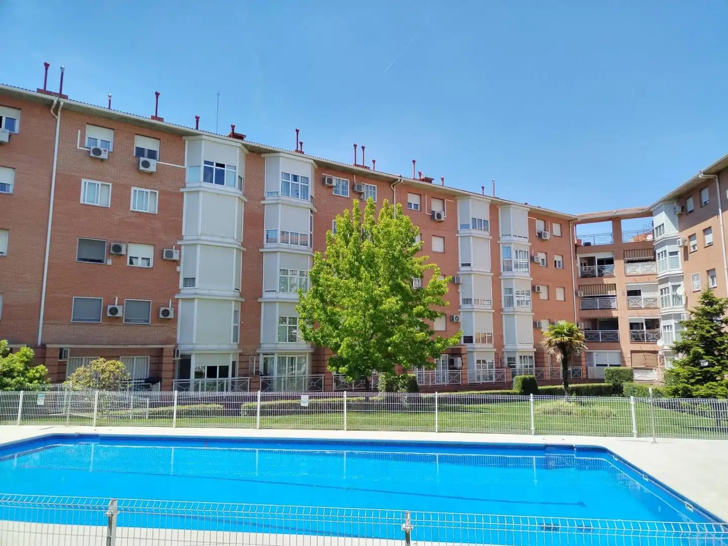 Exterior view of Flat for rent in Arganda del Rey  with Air Conditioner, Heating and Private garden