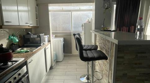 Foto 2 de Apartament en venda a Colonia Requena, Alicante