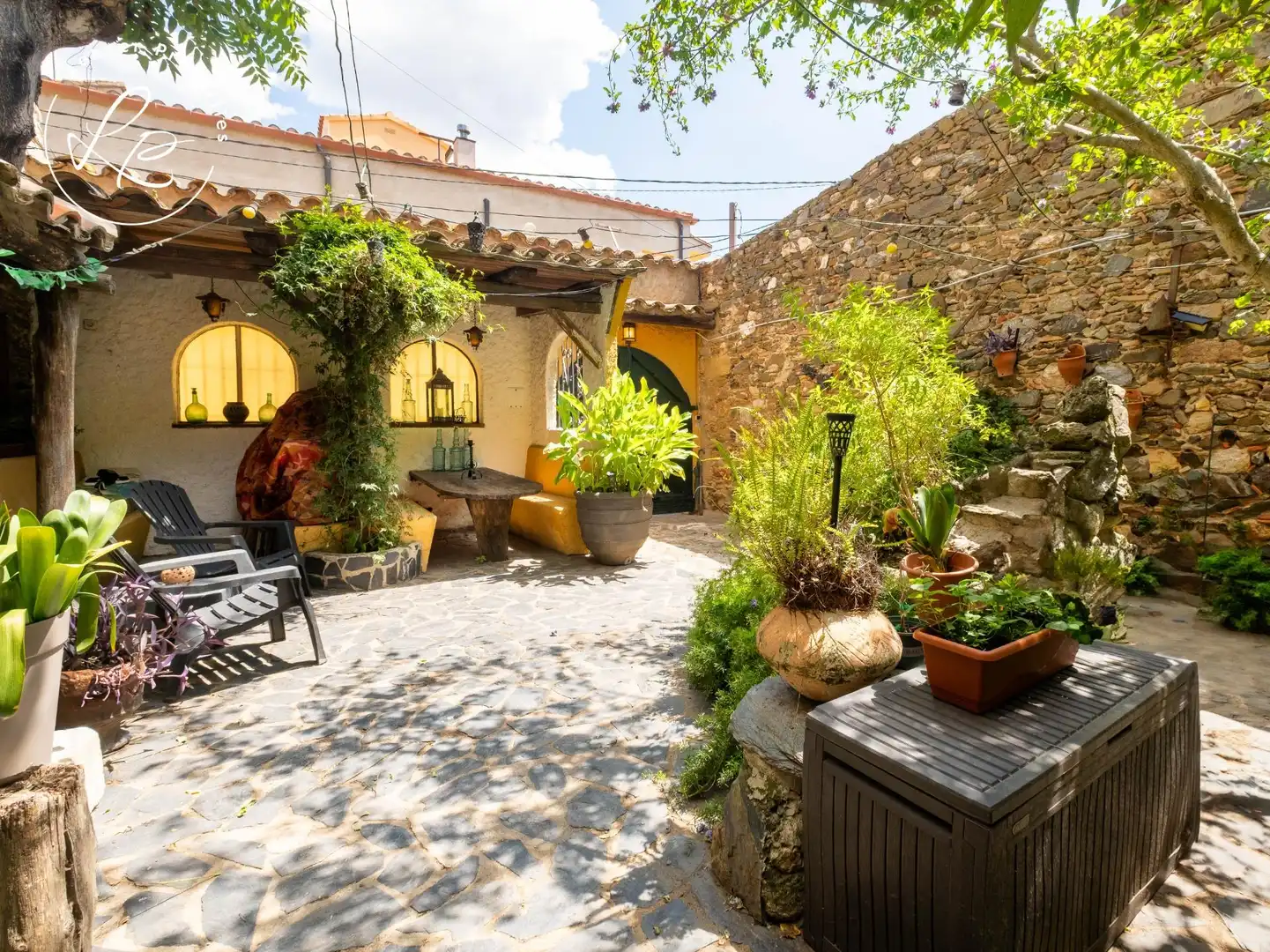 Terrassa de Finca rústica en venda en Garriguella amb Calefacció i Terrassa