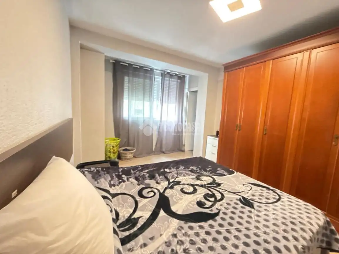Schlafzimmer von Wohnung zum Verkauf in Huelva mit Heizung