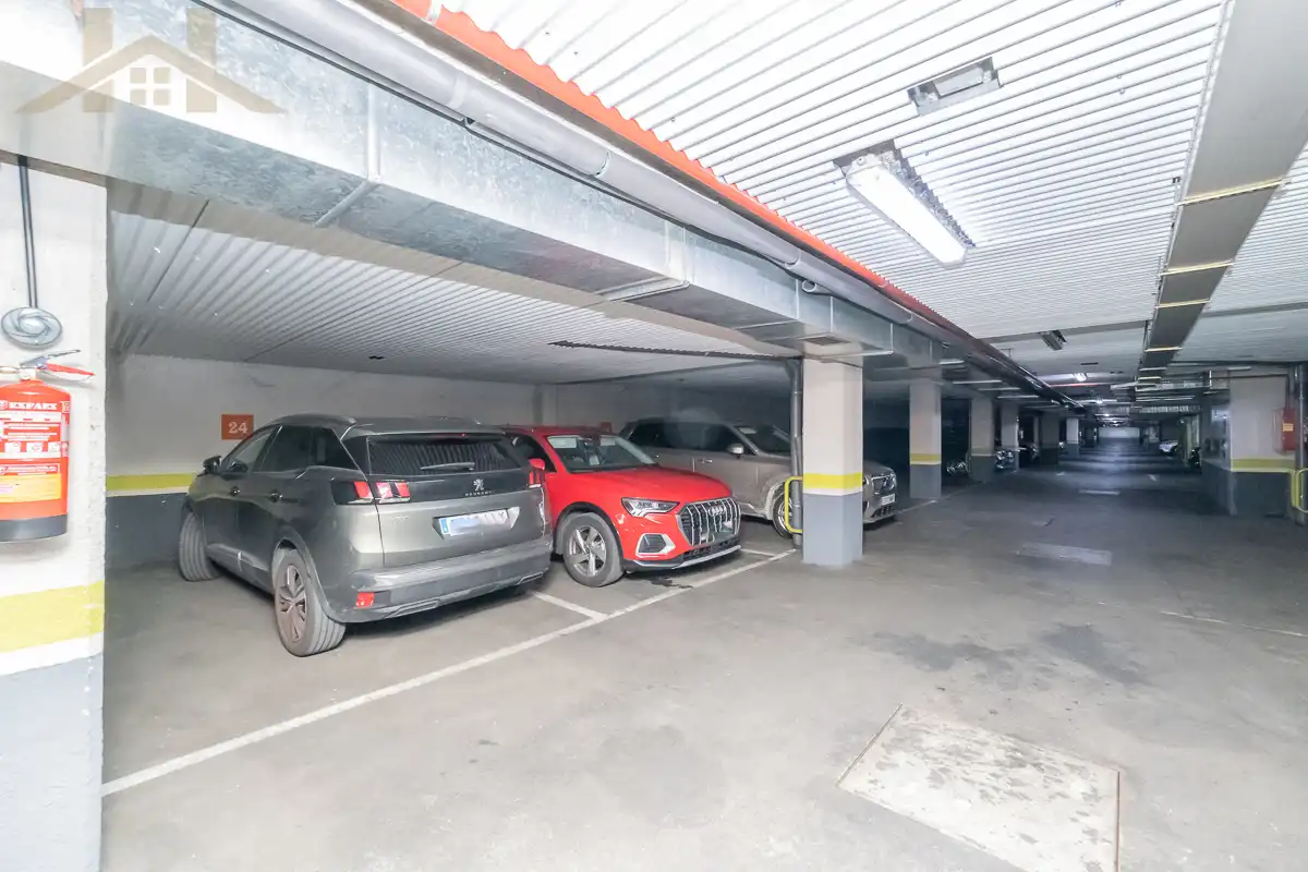 Parking of Attic for sale in Majadahonda  with Air Conditioner, Heating and Terrace
