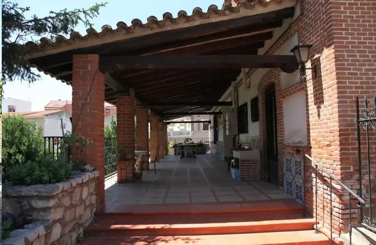 House with terrace for sale in Plaza General Vives, imagen 19