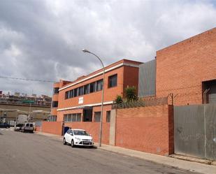 Vista exterior de Nau industrial de lloguer en El Prat de Llobregat amb Calefacció