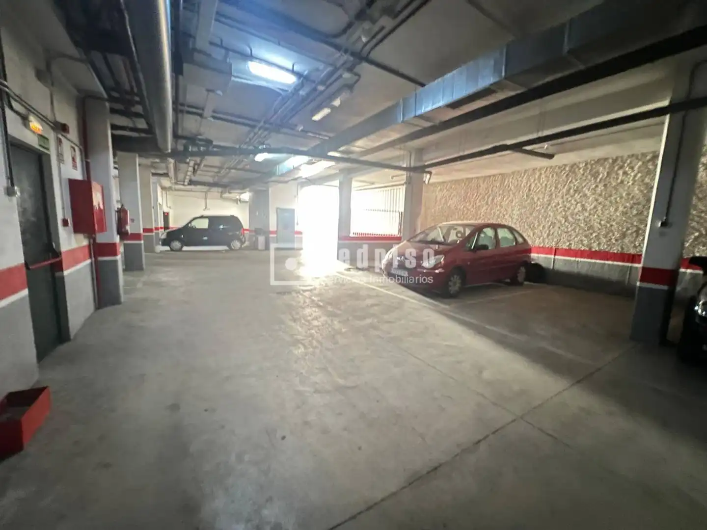 Parkplatz von Wohnung zum Verkauf in Collado Villalba mit Klimaanlage, Heizung und Terrasse