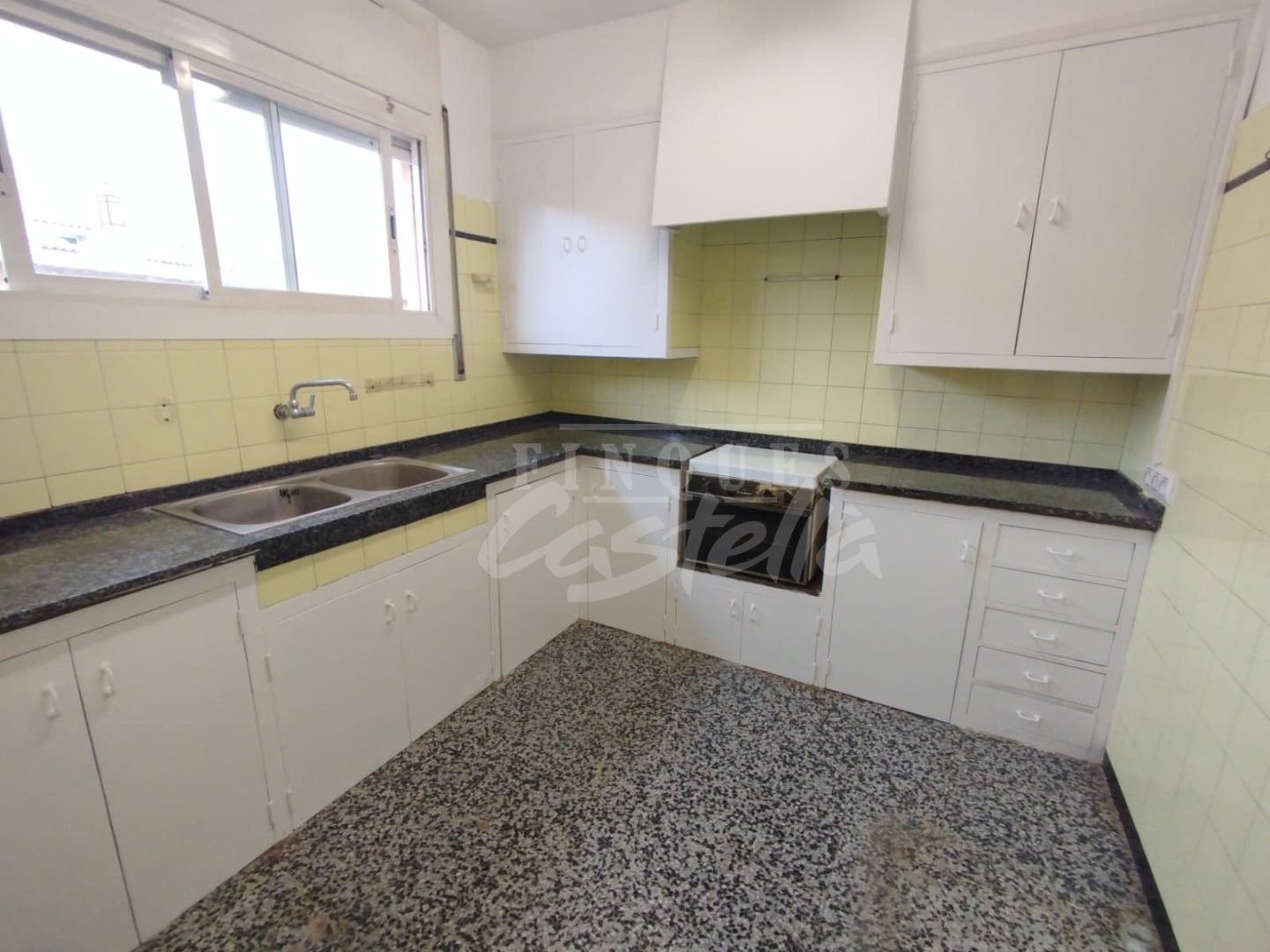 Kitchen of Flat for sale in Mataró  with Air Conditioner and Terrace