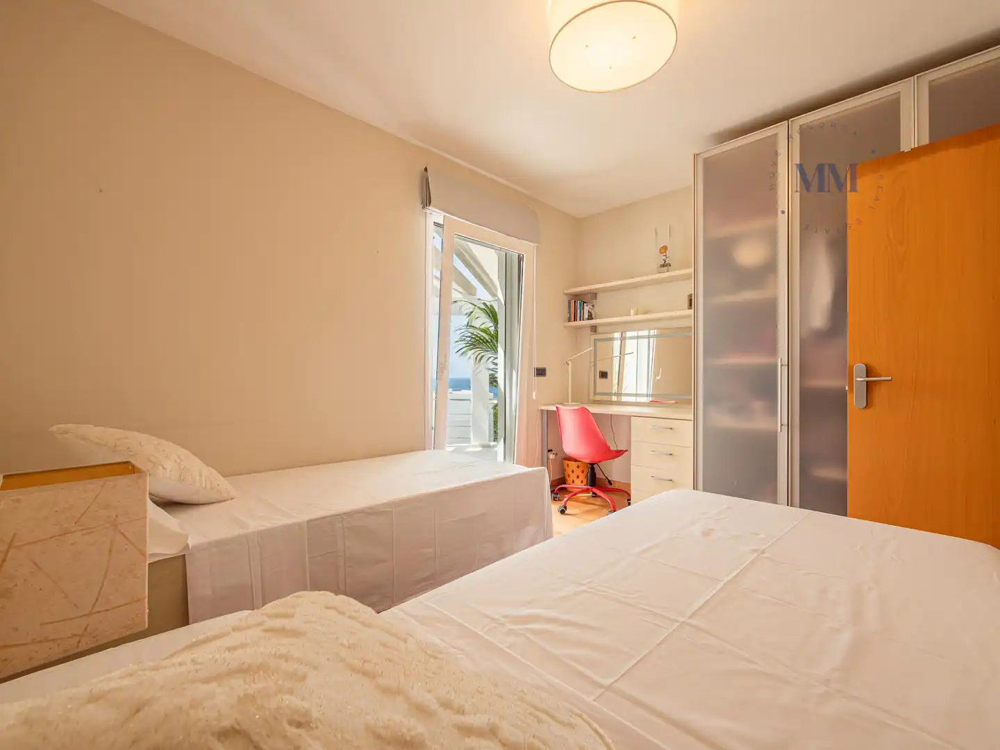 Dormitori de Casa o xalet en venda en Sant Lluís amb Aire condicionat, Jardí privat i Terrassa