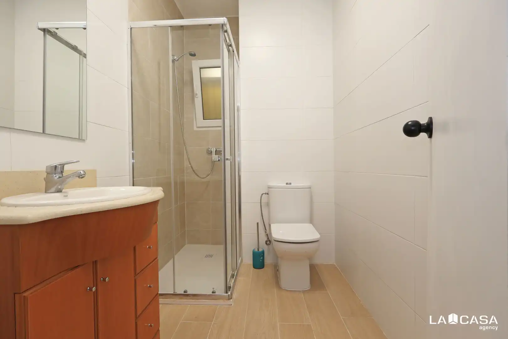 Baño de Piso en venta en Barcelona con Balcón