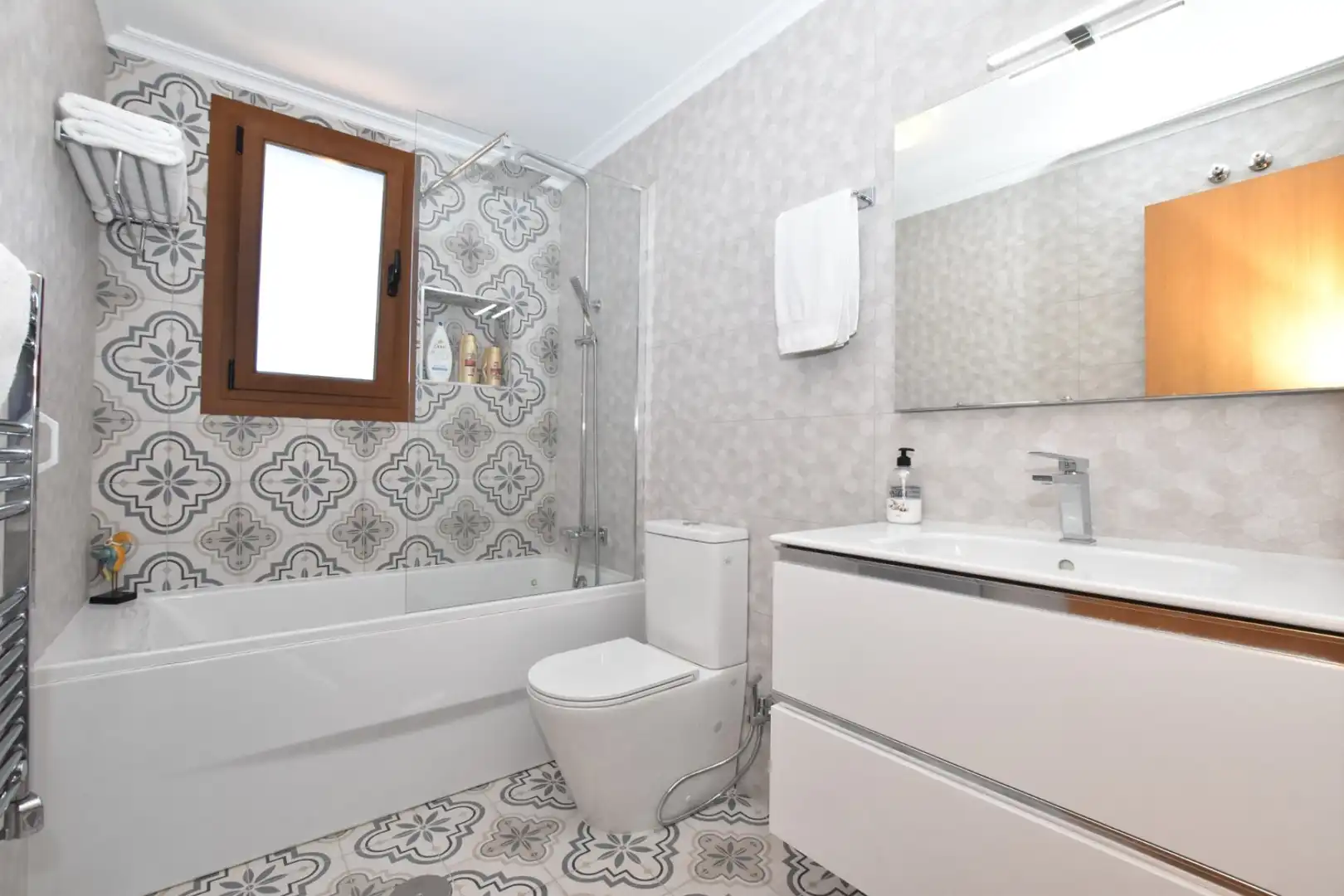 Baño de Casa o chalet en venta en Algorfa con Aire acondicionado, Calefacción y Jardín privado