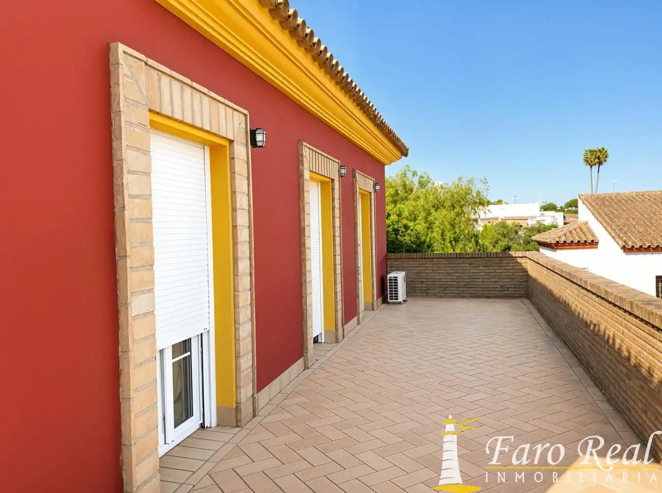 Vista exterior de Casa o chalet en venta en Sanlúcar de Barrameda con Aire acondicionado, Jardín privado y Terraza