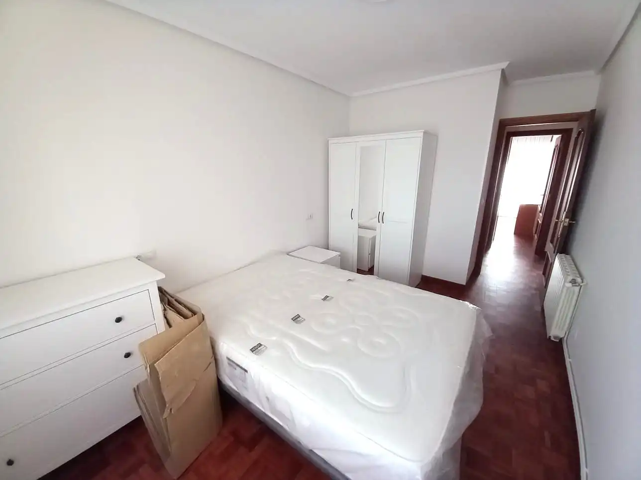 Schlafzimmer von Wohnung zur Miete in Castro-Urdiales mit Heizung, Terrasse und Möbliert