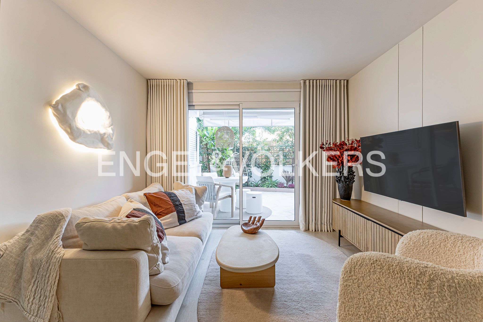 Sala d'estar de Apartament en venda en Castelldefels amb Aire condicionat, Calefacció i Parquet