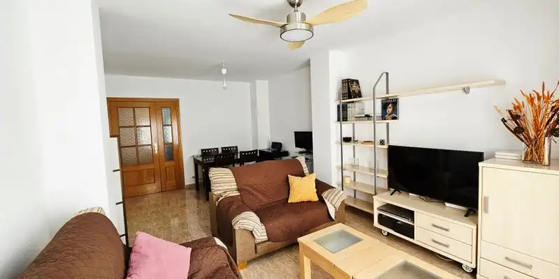 Sala de estar de Piso en venta en Quintanar de la Orden con Terraza, Amueblado y Balcón
