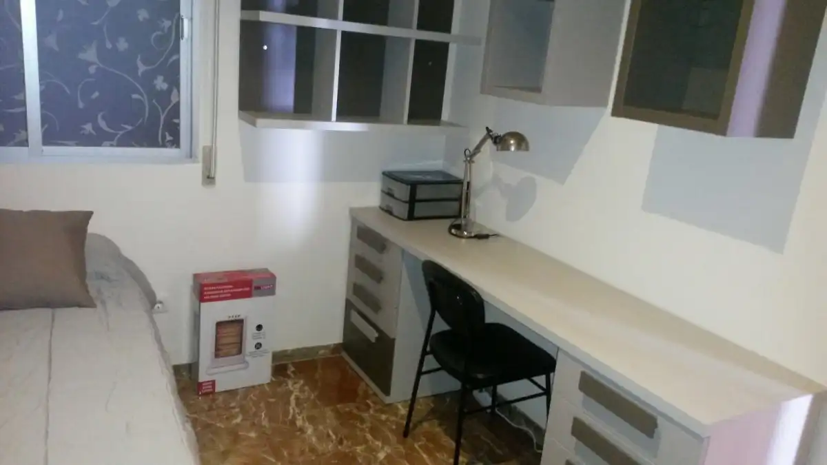 Flat for rent in Granada  with Terrace and Furnished