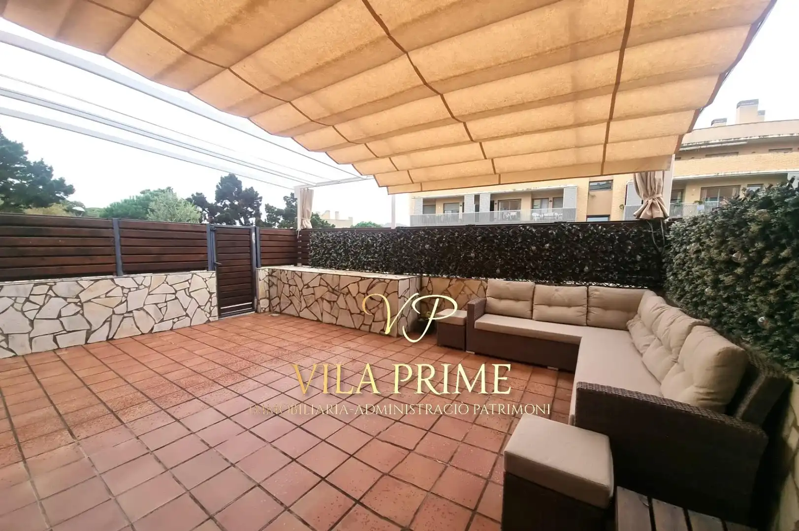 Terrassa de Dúplex en venda en Sant Feliu de Guíxols amb Aire condicionat, Calefacció i Jardí privat