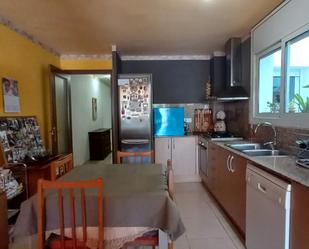 Cuina de Apartament en venda en Llançà amb Aire condicionat, Calefacció i Terrassa