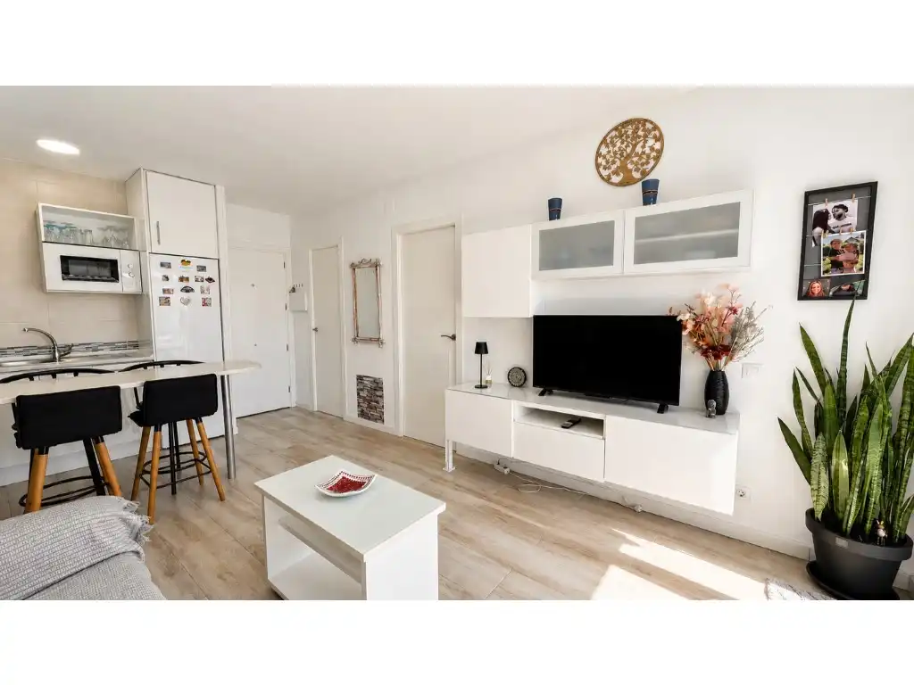 Sala de estar de Apartamento en venta en Empuriabrava