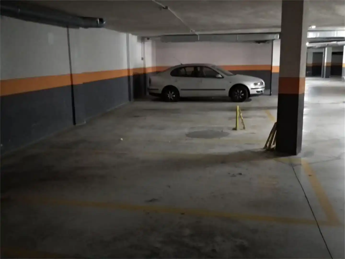 Parking of Garage for rent in Valle de Egüés / Eguesibar