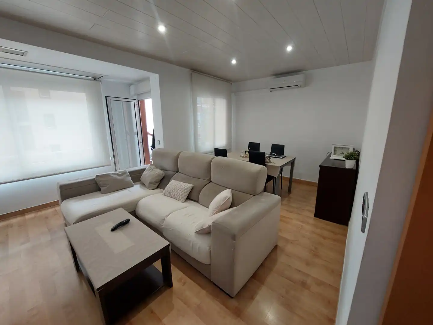 Sala de estar de Piso en venta en Sabadell con Aire acondicionado, Calefacción y Amueblado