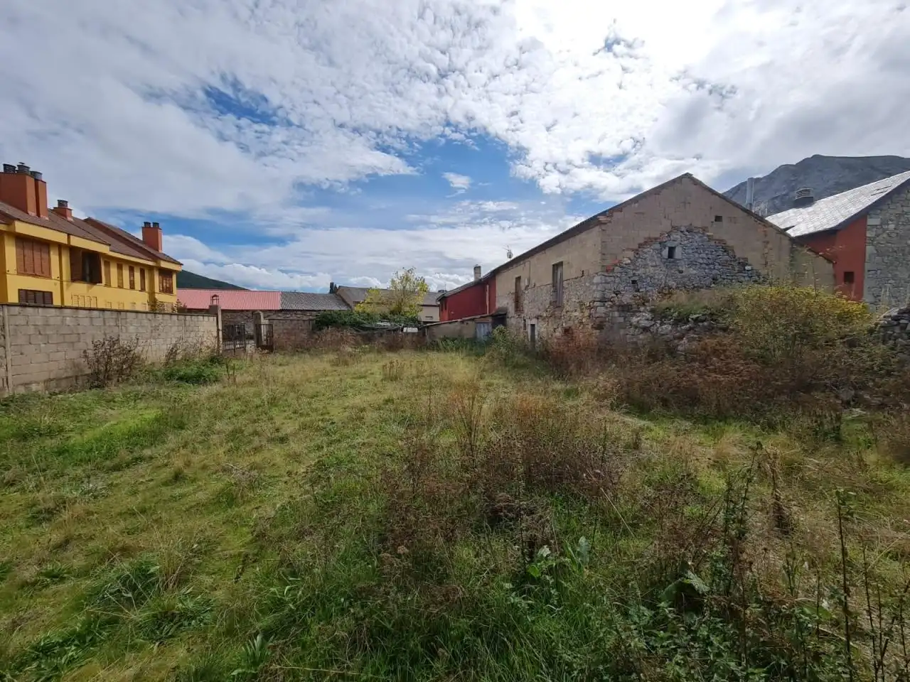 Residential for sale in Puebla de Lillo