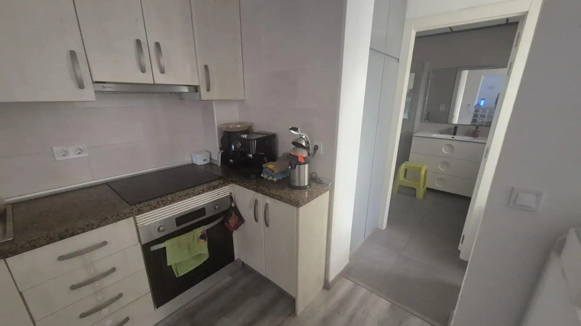 Cuina de Planta baixa en venda en Gandia amb Aire condicionat, Calefacció i Parquet
