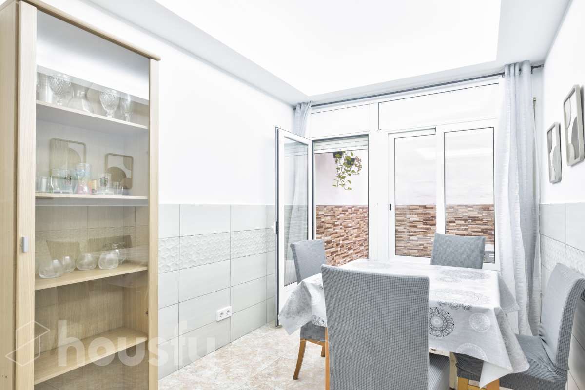 Comedor de Piso en venta en Terrassa con Trastero