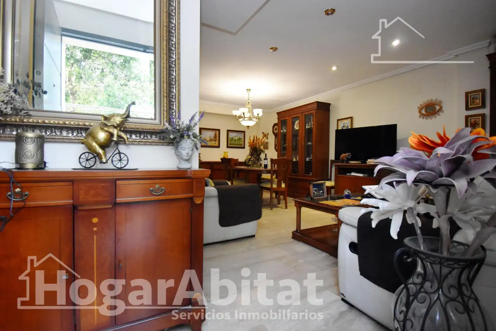 Living room of Detached homes for sale in Castellón de la Plana / Castelló de la Plana  with Air Conditioner, Terrace and Balcony