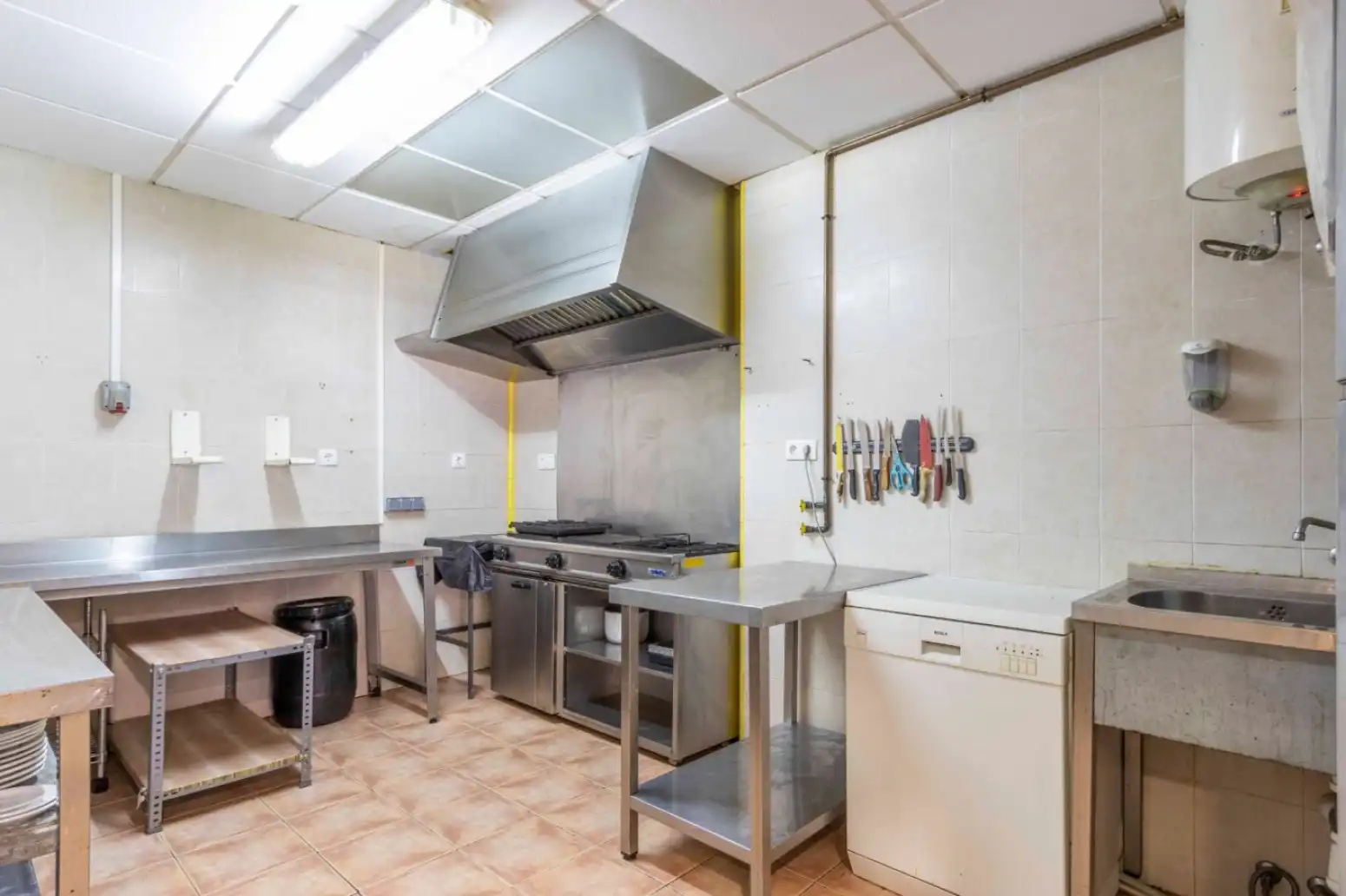 Cocina de Local de alquiler en Massamagrell con Aire acondicionado