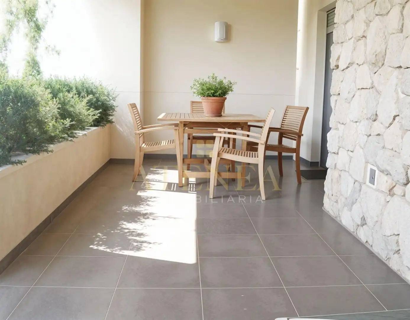 Terrassa de Casa adosada en venda en Chinchilla de Monte-Aragón amb Calefacció, Jardí privat i Traster