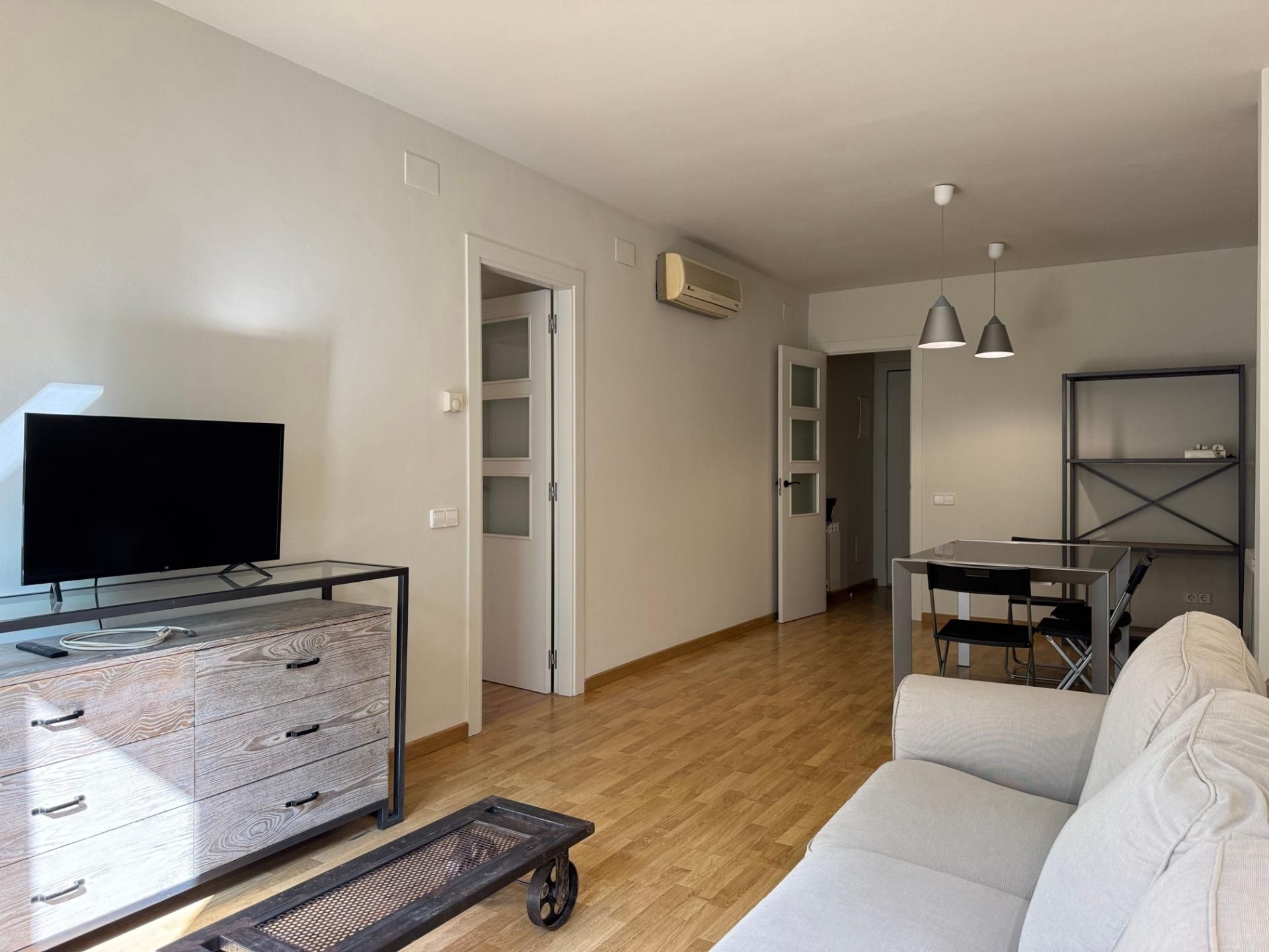 Living room of Flat for sale in Mollet del Vallès  with Air Conditioner, Heating and Parquet flooring