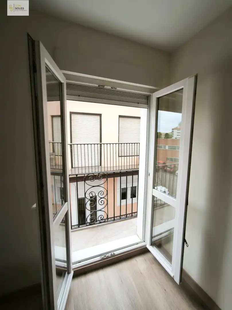 Terrassa de Pis de lloguer en Santander amb Calefacció, Moblat i Balcó