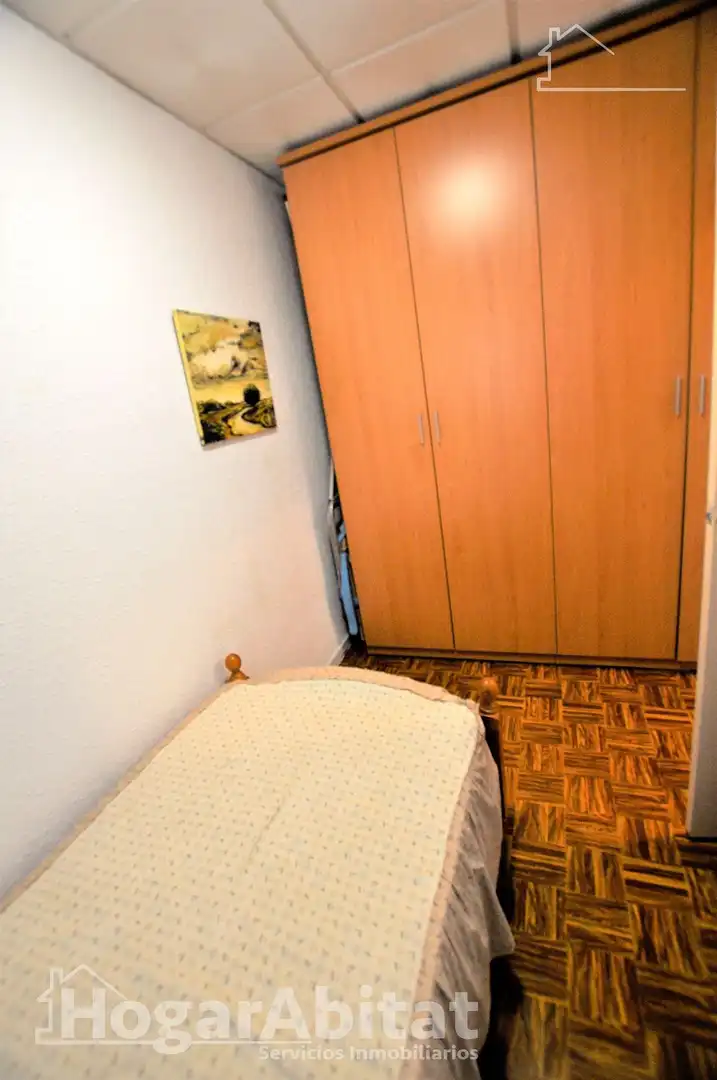 Dormitori de Pis en venda en Manises amb Aire condicionat, Calefacció i Terrassa