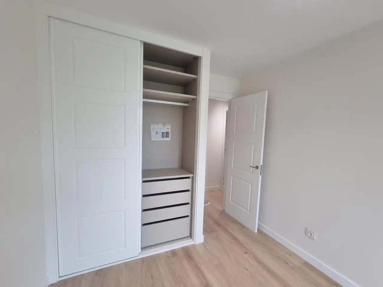 Habitación de Planta baja de alquiler en Santander con Calefacción, Jardín privado y Parquet