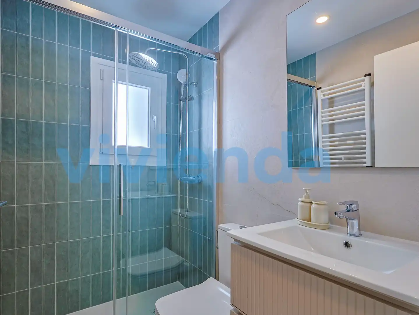 Baño de Piso de alquiler en Madrid con Aire acondicionado, Calefacción y Terraza