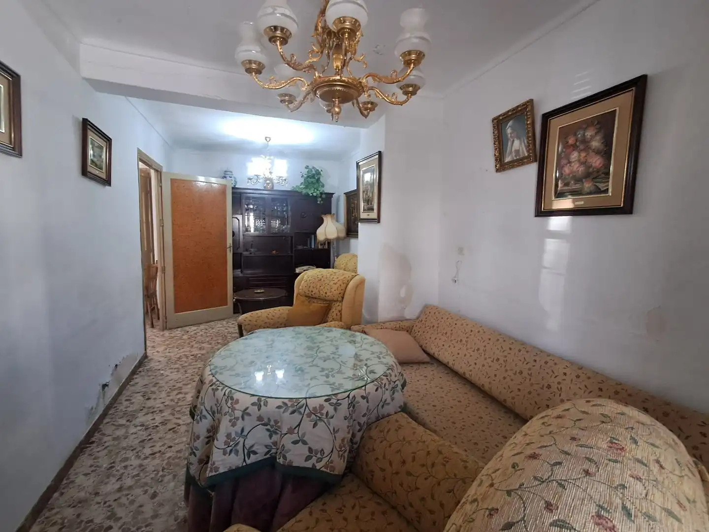 Sala de estar de Casa o chalet en venta en Cañete de las Torres con Trastero