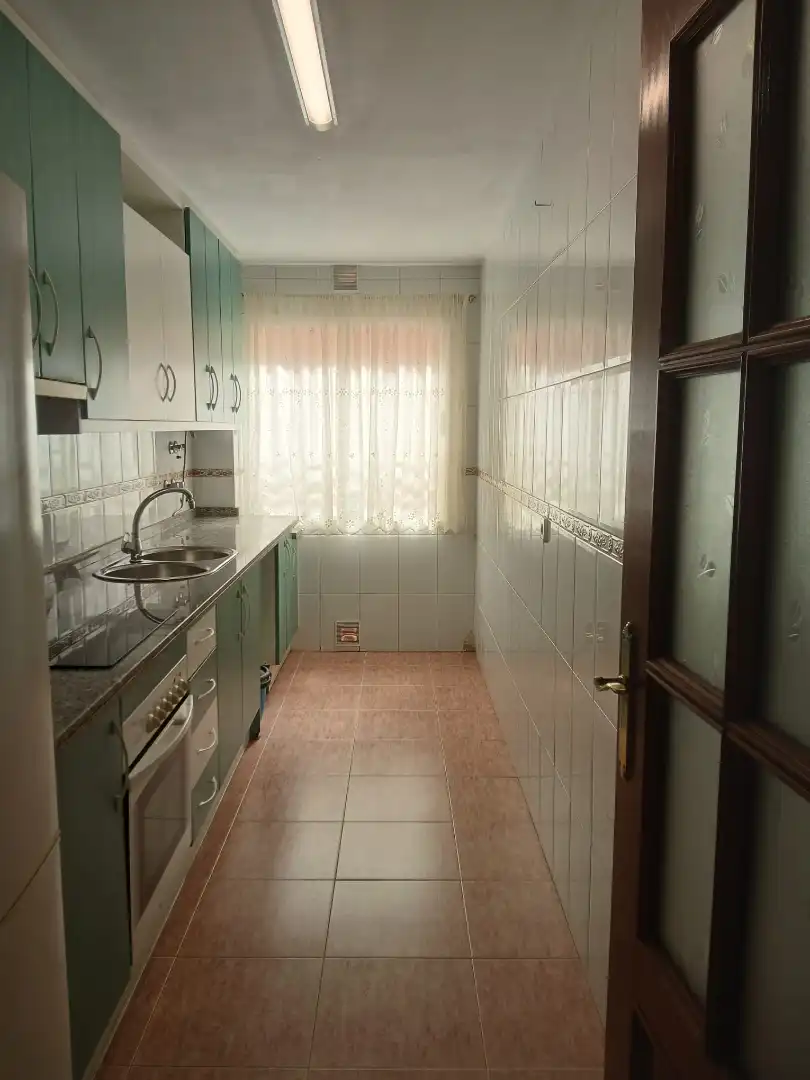 Cocina de Piso en venta en Motril con Aire acondicionado, Trastero y Amueblado